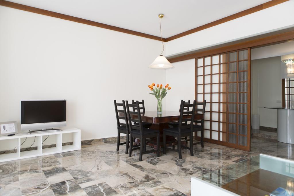 Fiera Monterosa 11 Apartment 米兰 客房 照片